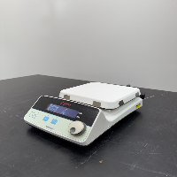Thermo Scientific Super-Nuova+ Digital Stirring Hotplate image 1